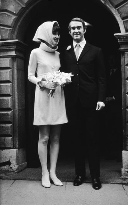 Wedding dress Audrey Hepburn, 1969,.jpg