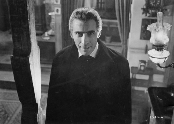 Christopher Lee as Dracula, 1958.jpg