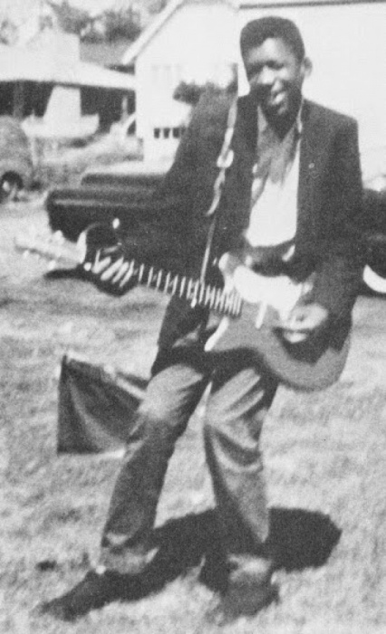 Jimi Hendrix his first electric guitar, Seattle, 1957.jpg