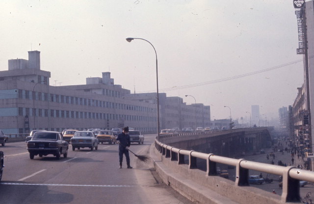 19-4 Korea-1972-123-StreetSweeper.jpg