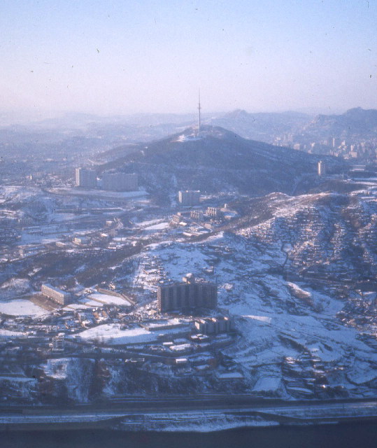 23 Korea-1972-121-Yongson.jpg
