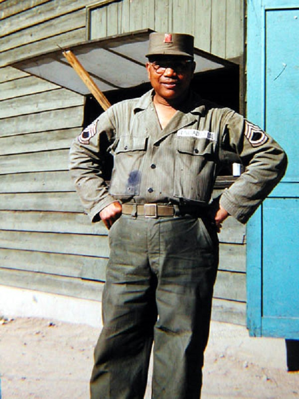 20 Papa Raggadio  A PhilipineAmerican veteran of WWII still serving in Korea..jpg