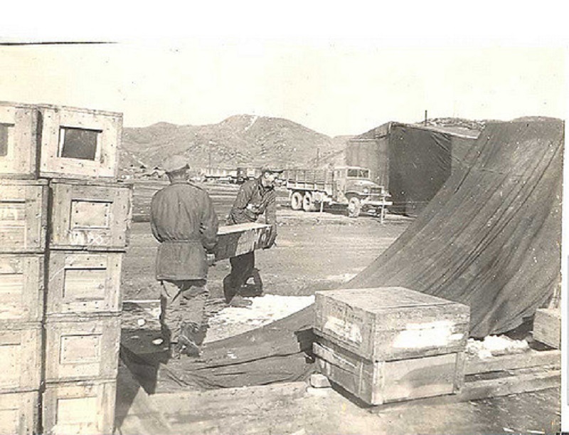 10 USA Soldiers, Korea 1952.jpg