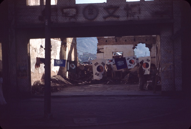 39 Korea,1950.jpg