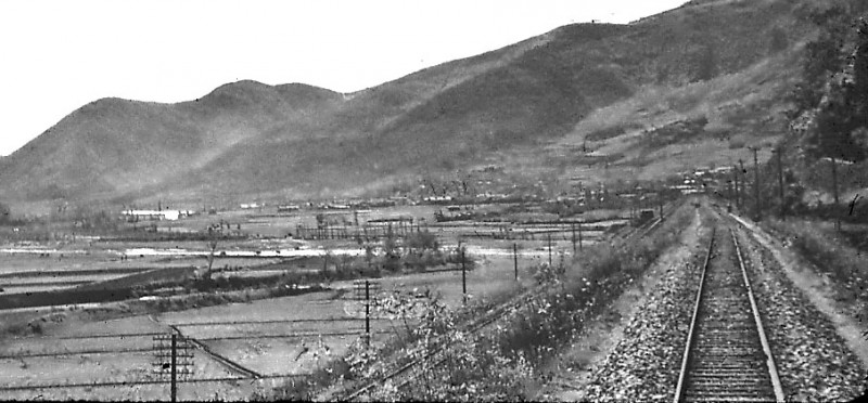 View from the rear of a slow train to Seoul coming back from Fusan in November 1945.jpg