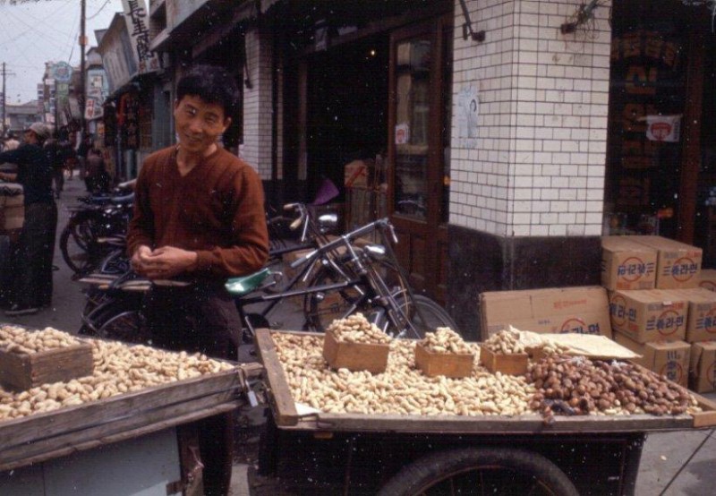 203 Peanut Vendor Tague.jpg