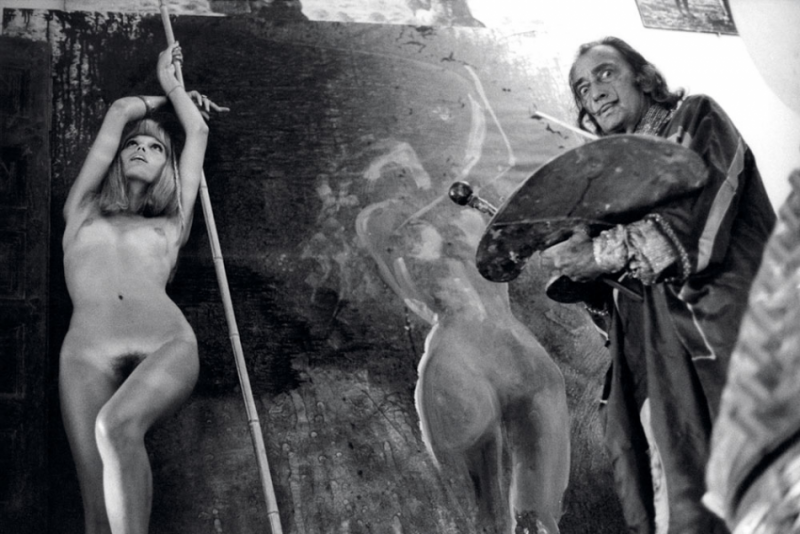 Salvador Dali painting Amanda Lear, Spain, 1971.jpg