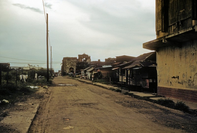 Manila - Walled City - Sep 54.jpg