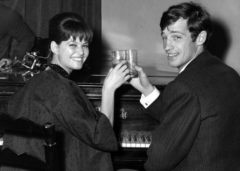 zJean Paul Belmondo and Claudia Cardinale, 1960.jpg