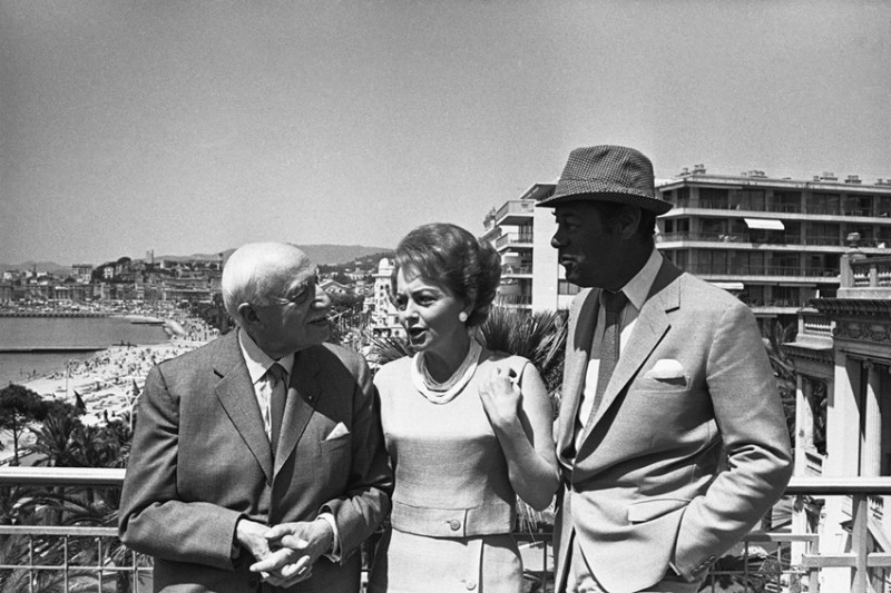 zAndre Maurois, Olivia de Havilland and Rex Harrison, 1965.jpg
