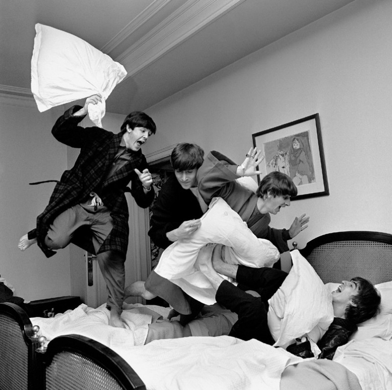 1The BeatlesQ.jpg