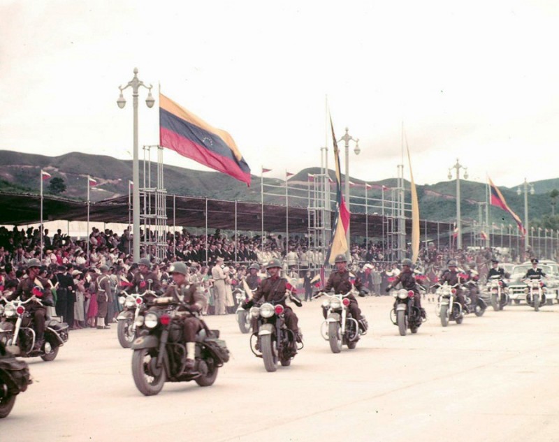 Venezuela, 1953 (10).jpg
