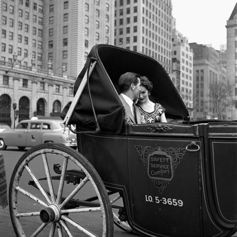 1. A carriage ride in NYC in 1953.jpg