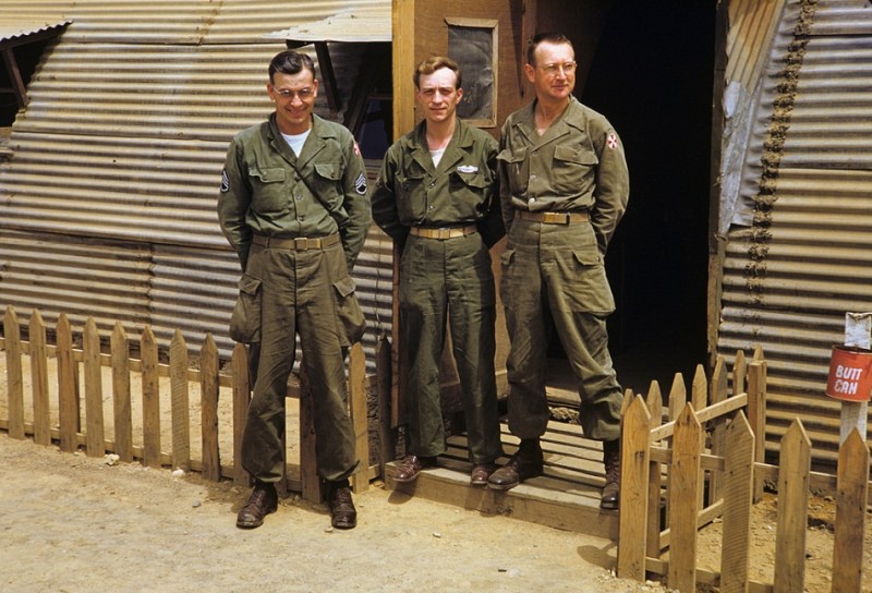 zphThree Soldiers, 1952.jpg