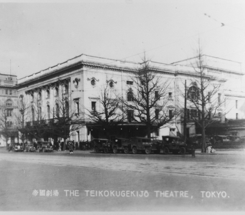 38Teikokugekijo Theatre,1946.jpg