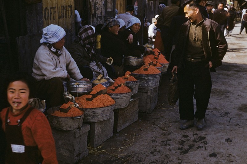 127Chili powder sellers,1952.jpg