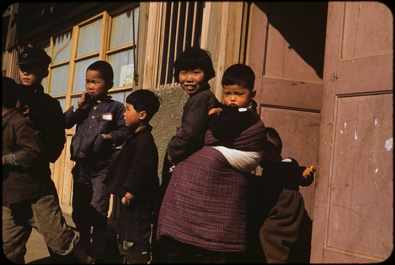 111Korean kids,1952.jpg