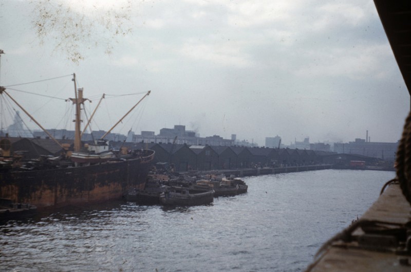 22 Japanese Port, 1952.jpg