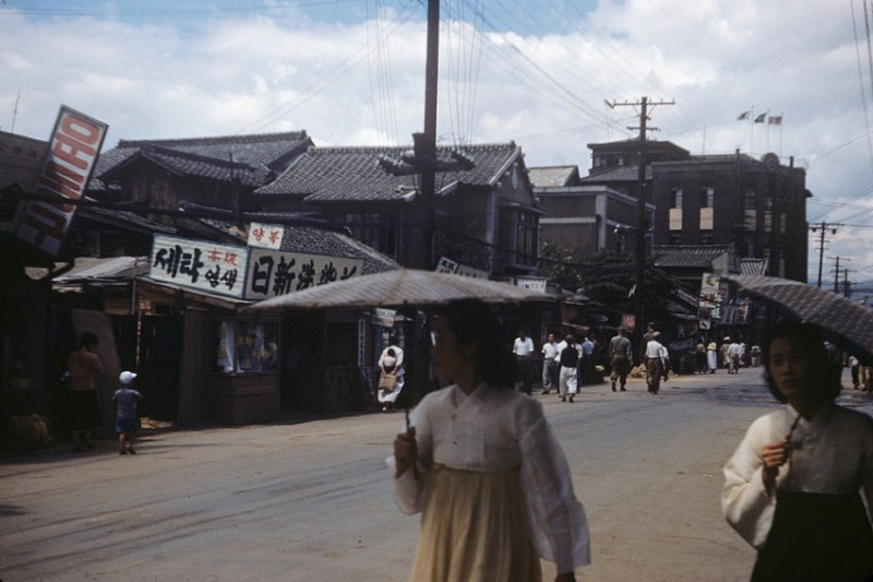 172 Korean city, 1952.jpg