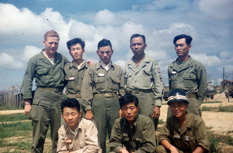 70 ROK and US KMAG Soldiers,1952.jpg