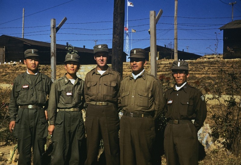 123 Captain Coupland and ROK officers,1952.jpg