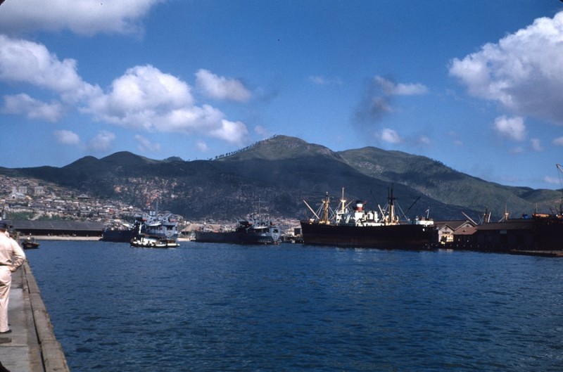 30 Busan, Korea Harbor Sept 1953.jpg
