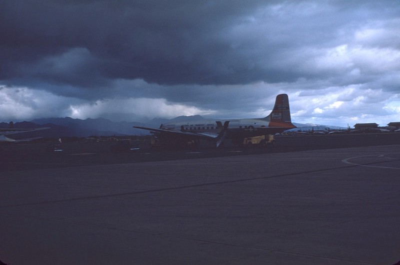43 Hickam AFB, Hawaii, Oct 1953.jpg