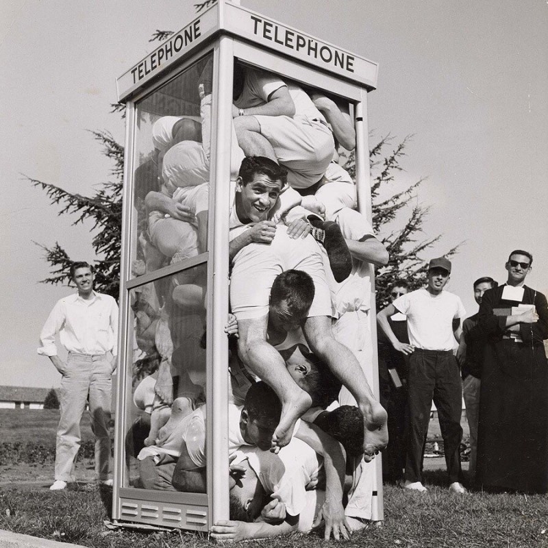 the popular telephone boot.jpg