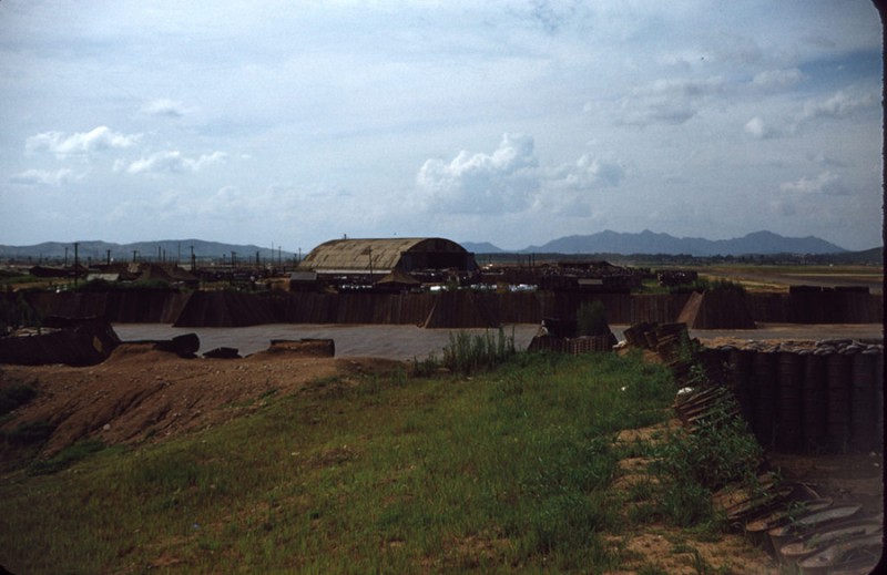 K-13 airbase, Korea 1954.jpg