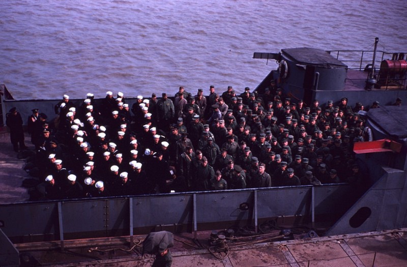 52 Korean Sailors, and US soldiers going to the US, 1955.jpg