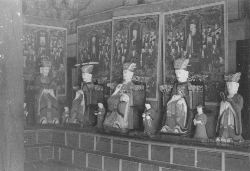 62a1 Sign in Tong Nae temple, Aug 1952.jpg