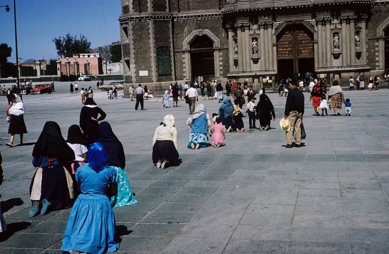 everyday-life-in-mexico-city-in-the-1950s-21.jpg