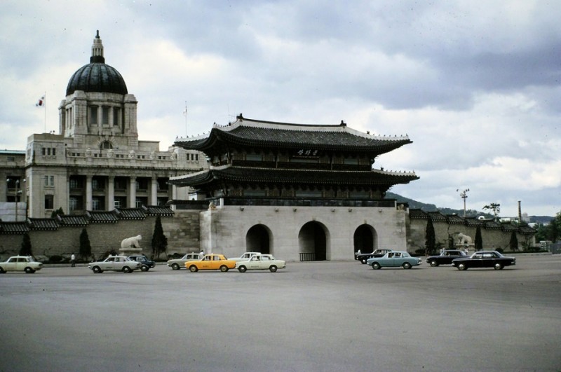 3 Japanese General Government Building, 1973.jpg