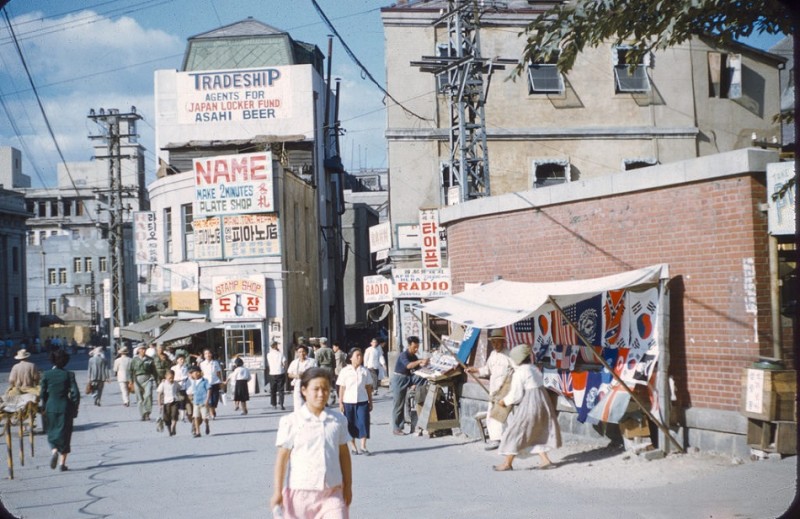 14 Street Scene in Seoul, 1 Sept 1953.jpg