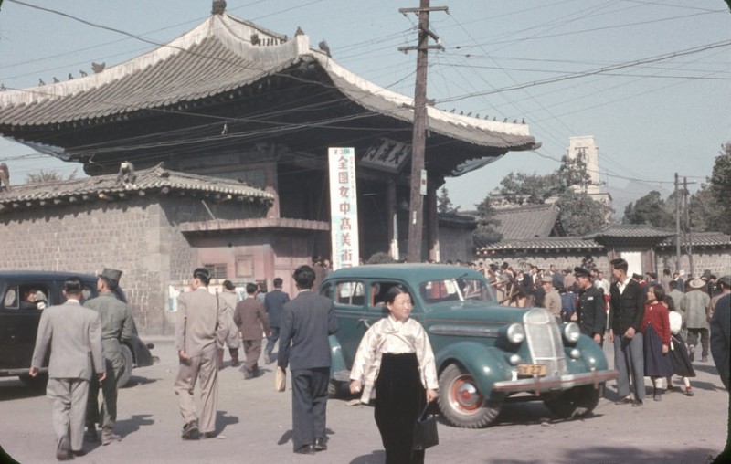 42j Seoul, Oct 1956.jpg