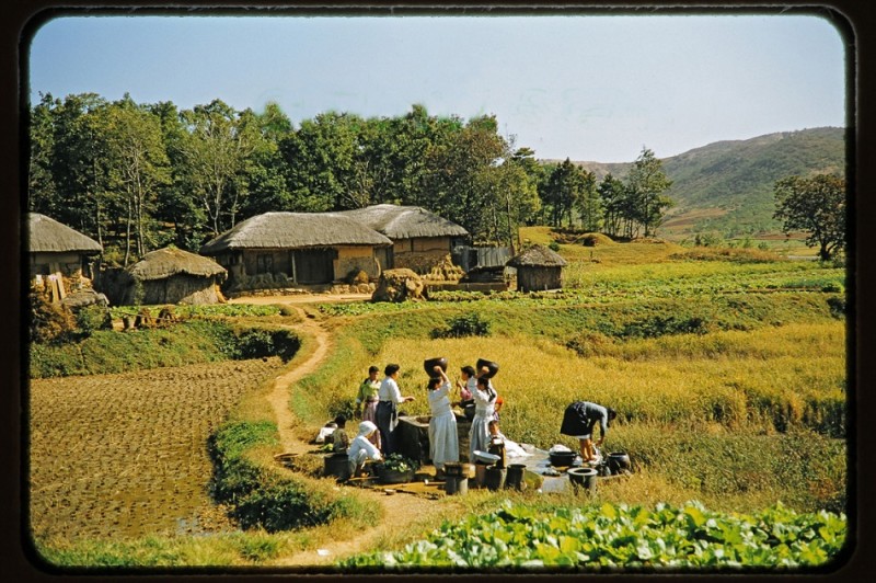 w1 Original Slide, Village Scene near Inchon Korea, 1956.jpg