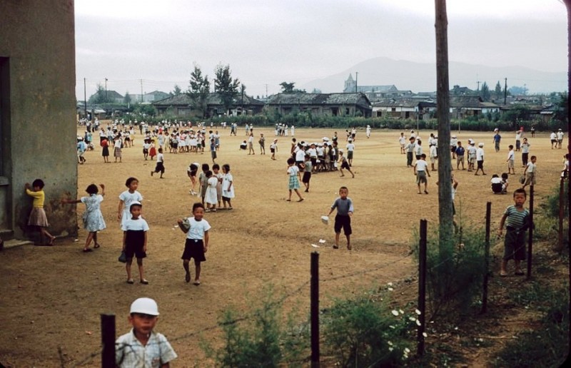 108 Bopung school kids.jpg