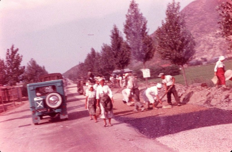 z 114 Ascom to Inchon road, 1957.jpg