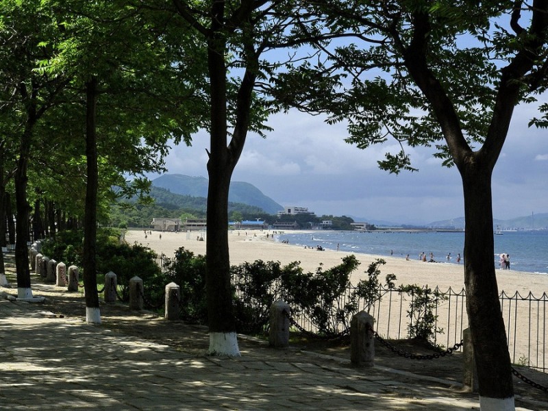 v Wonsan beach.JPG