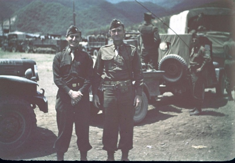 bc Maj. White (at right).jpg